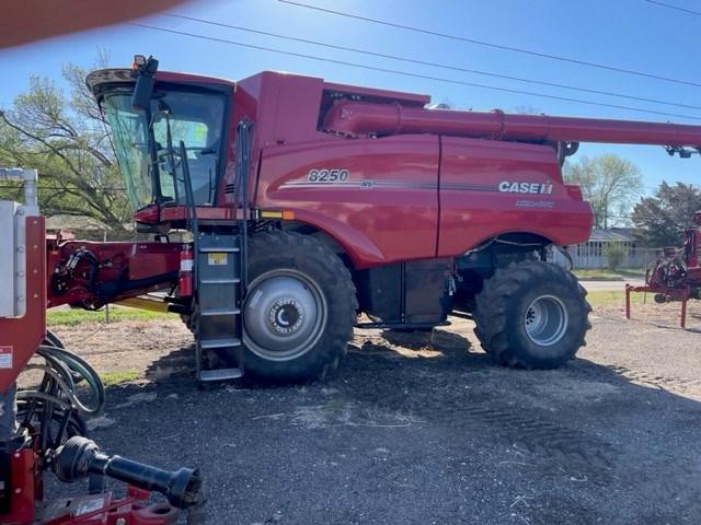 Main image Case IH 8250